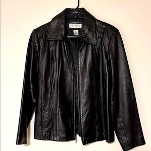 Preston & York. Women's Genuine Lamb Skin Black Jacket. Size M. Like New.